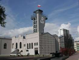 warsaw-uprising-museum